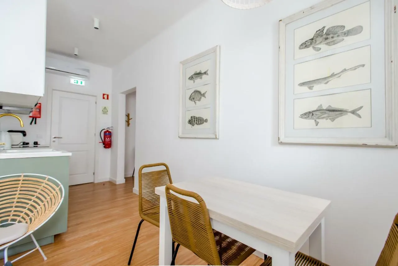 Sta Catarina - Cascais Beach Apartments