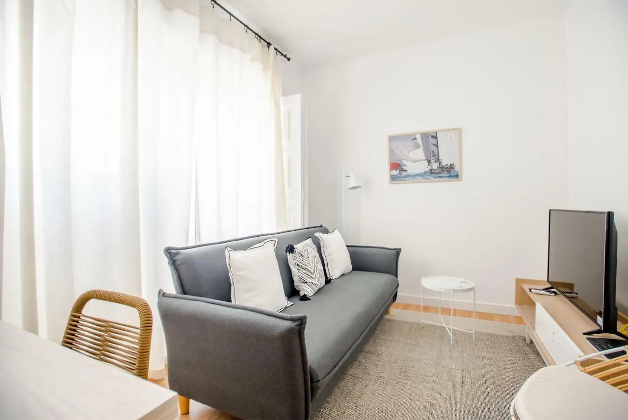 Sta Catarina - Cascais Beach Apartments Portugal