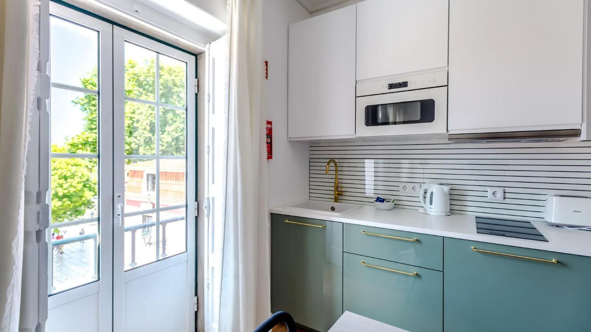 Sta Catarina - Cascais Beach Apartments Portugal